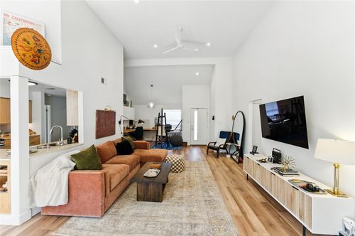 7701 Ponoma Trl, Austin, TX, 78749-2901 | Card Image