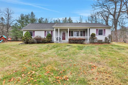 127 Continental Rd, Cornwall, NY, 12518-2119 | Card Image
