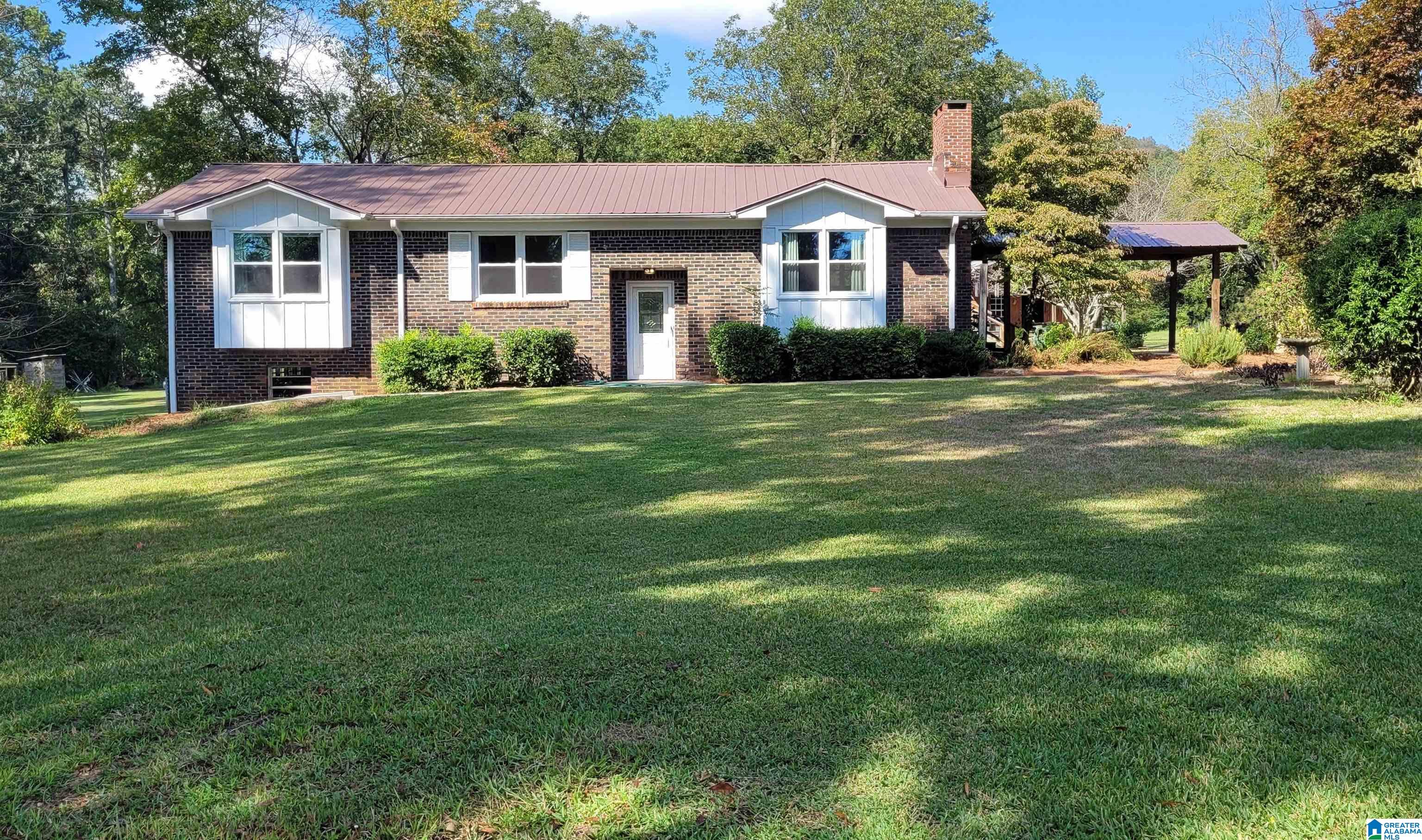 Cavern Rd, Trussville, AL 35173