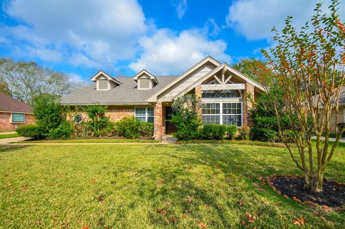 2819 Pineleaf Dr, Sugar Land, TX, 77479-1561 | Card Image