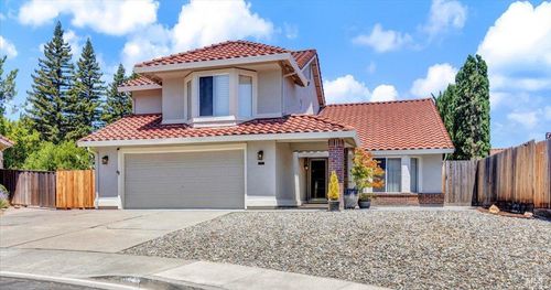 724 Chelmsford Ct, Vacaville, CA, 95688-9248 | Card Image