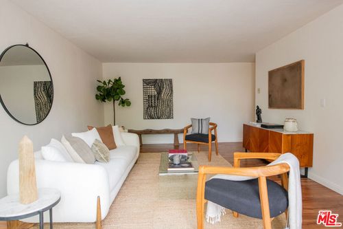 6-608 Idaho Ave, Santa Monica, CA, 90403-2712 | Card Image