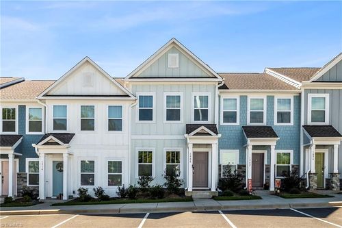 1908 Ardmore Commons Drive, Winston Salem, NC, 27103 | Card Image