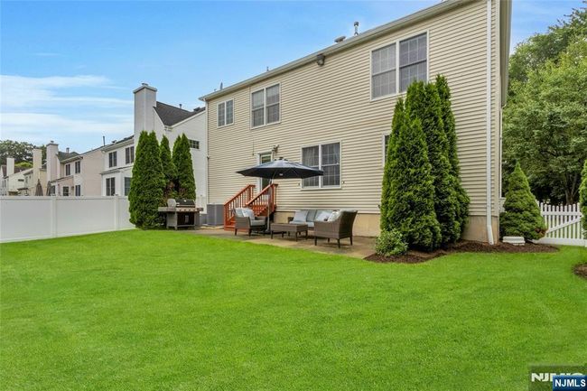 549 Alosio Dr, House other with 4 bedrooms, 4 bathrooms and null parking in River Vale NJ | Image 28