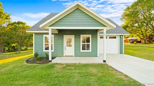 1867 Rockford Drive, Eufaula, OK, 74432 | Card Image