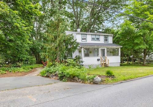 486 Franklin St, Reading, MA, 01867-1223 | Card Image