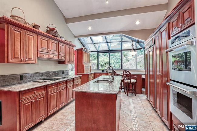 380 Hillside Ave, House other with 4 bedrooms, 4 bathrooms and null parking in Allendale NJ | Image 8