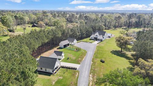 10118 Highway 421, Saint Francisville, LA, 70775-7025 | Card Image