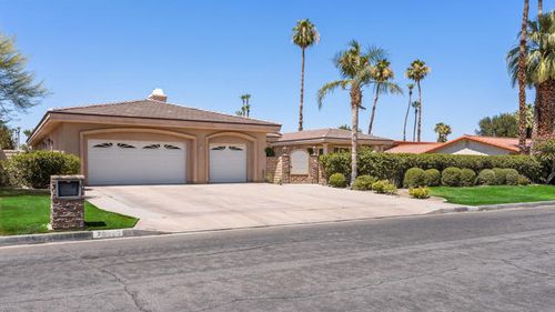 75592 Painted Desert Dr, Indian Wells, CA, 92210-8447 | Card Image