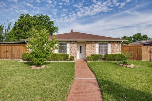 1429 Meandering Way, Garland, TX, 75040-4213 | Card Image