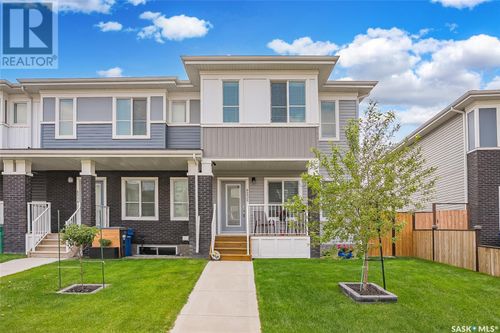4232 Brighton Cir, Saskatoon, SK, S7V0N5 | Card Image