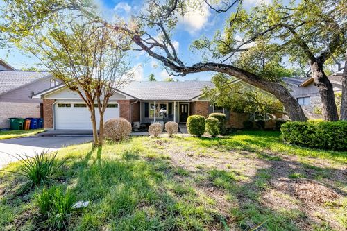 11209 Deadoak Ln, Austin, TX, 78759-4513 | Card Image