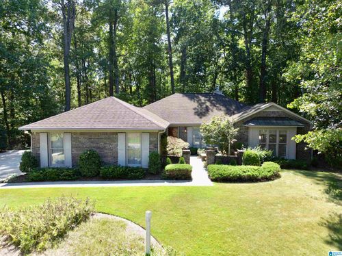 2715 Stevens Creek Rd, Hoover, AL, 35244-1951 | Card Image