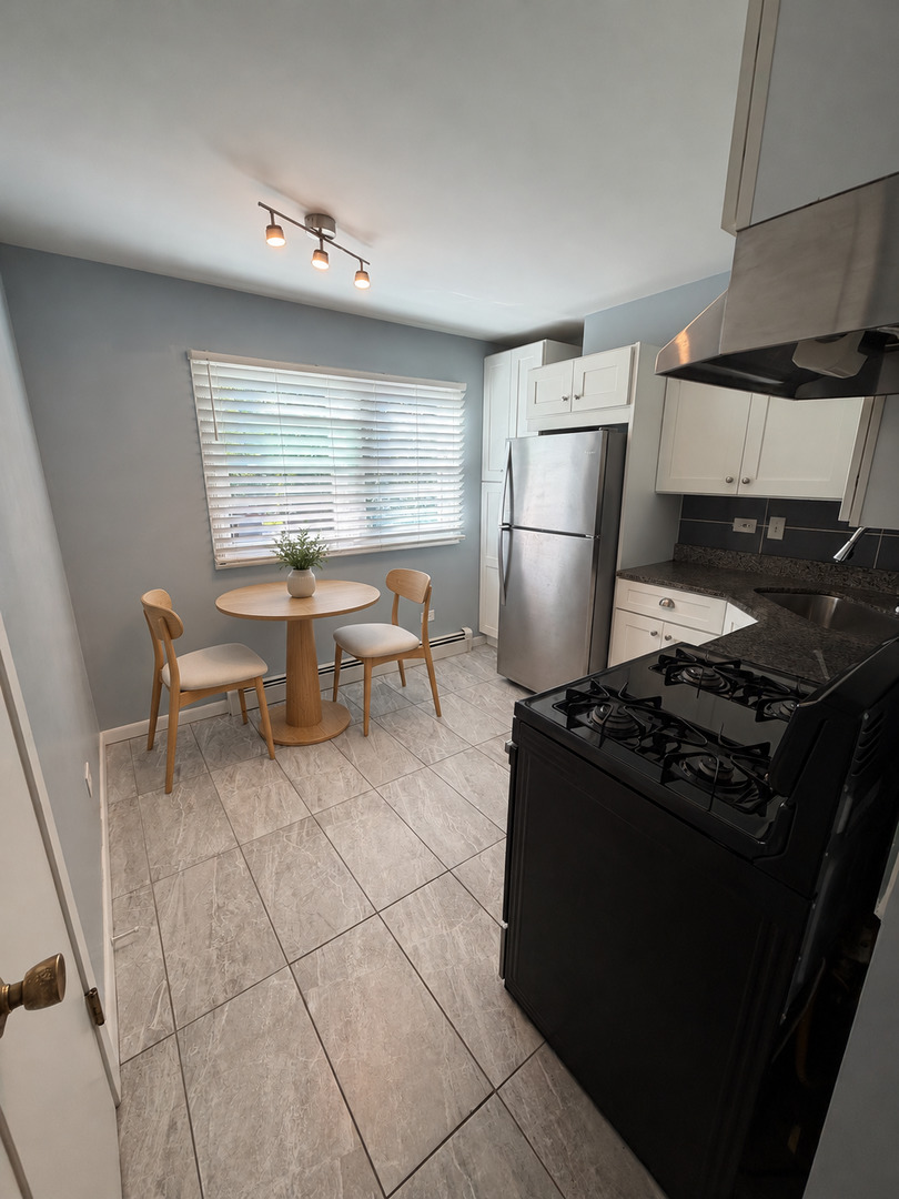Residential Lease in Willow Springs 4
