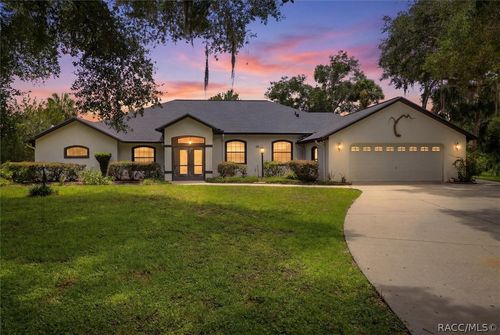 8500 E Dawn Ct, Inverness, FL, 34450-6949 | Card Image