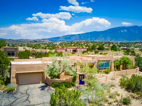 3 Second Mesa Dr, Placitas, NM, 87043-9402 | Card Image