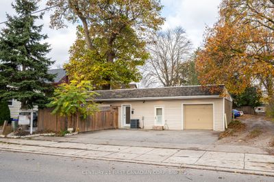 966 Princess Ave, House other with 1 bedrooms, 1 bathrooms and 4 parking in London ON | Image 2