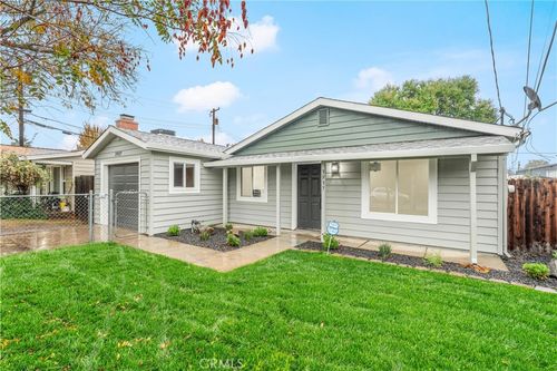 3937 28th St, Sacramento, CA, 95820-1004 | Card Image