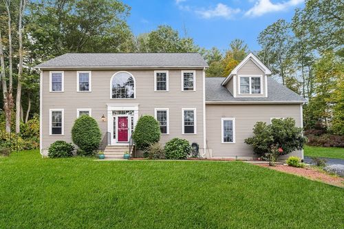 71 Bay Path Rd, Charlton, MA, 01507-1403 | Card Image