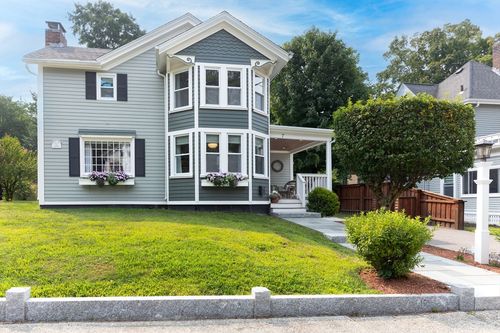 7 Bentwood St, Foxboro, MA, 02035-1801 | Card Image