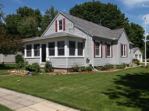 905 N Euclid Ave, Princeton, IL, 61356-1435 | Card Image