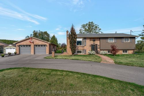 256 S Trent St, Frankford, ON, K0K2C0 | Card Image