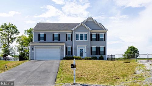 253 Twain St, GERRARDSTOWN, WV, 25420-1111 | Card Image