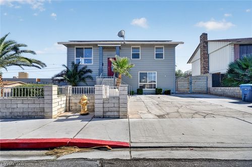 3001 Merritt Ave, Las Vegas, NV, 89102-6014 | Card Image
