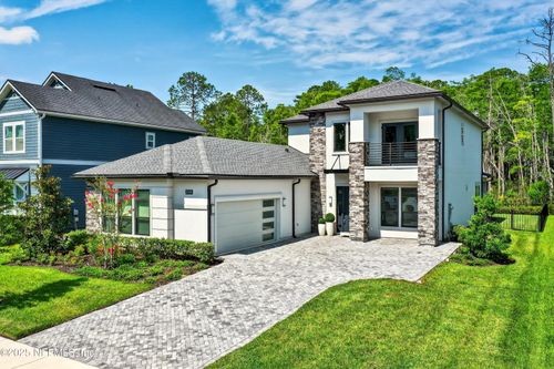 10408 Silverbrook Trl, Jacksonville, FL, 32256-5865 | Card Image