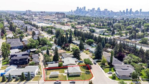 2140 Halifax Cres Nw, Calgary, AB, T2M4C7 | Card Image
