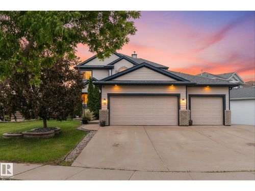 18 Woodbend Way, Fort Saskatchewan, AB, T8L4L8 | Card Image