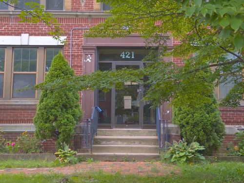 apt-e-421 Wethersfield Ave, Hartford, CT, 06114-1427 | Card Image