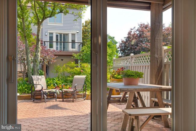 21 Chesapeake Lndg, Townhouse with 4 bedrooms, 4 bathrooms and null parking in Annapolis MD | Image 35