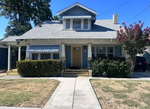 25 Court Street, Woodland, CA, 95695 | Card Image