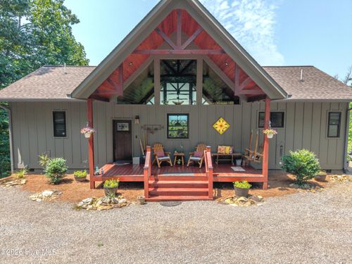 800 Mary King Mountain Dr, Murphy, NC, 28906-7916 | Card Image