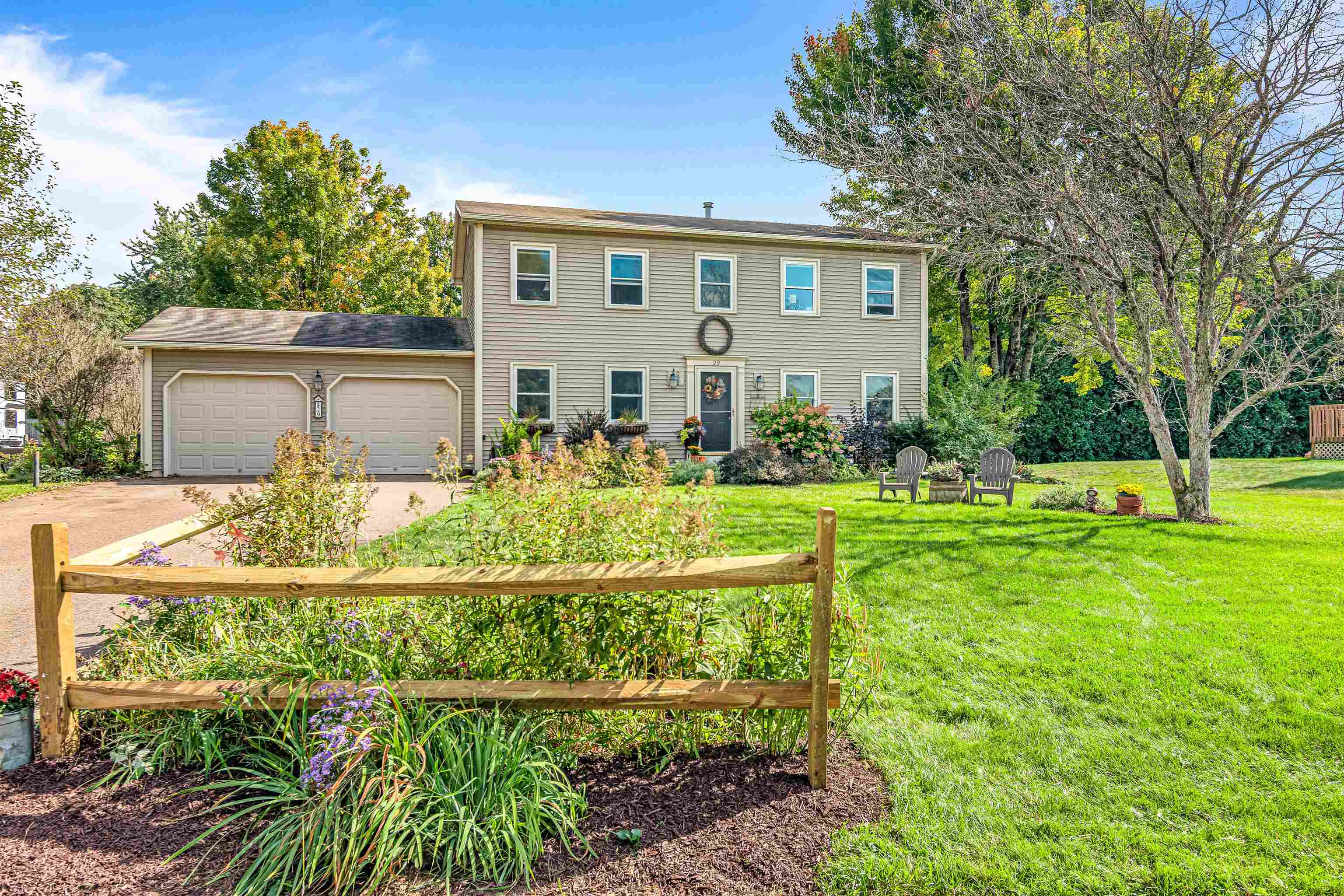 Tamarack Dr, Essex Junction, VT 05452