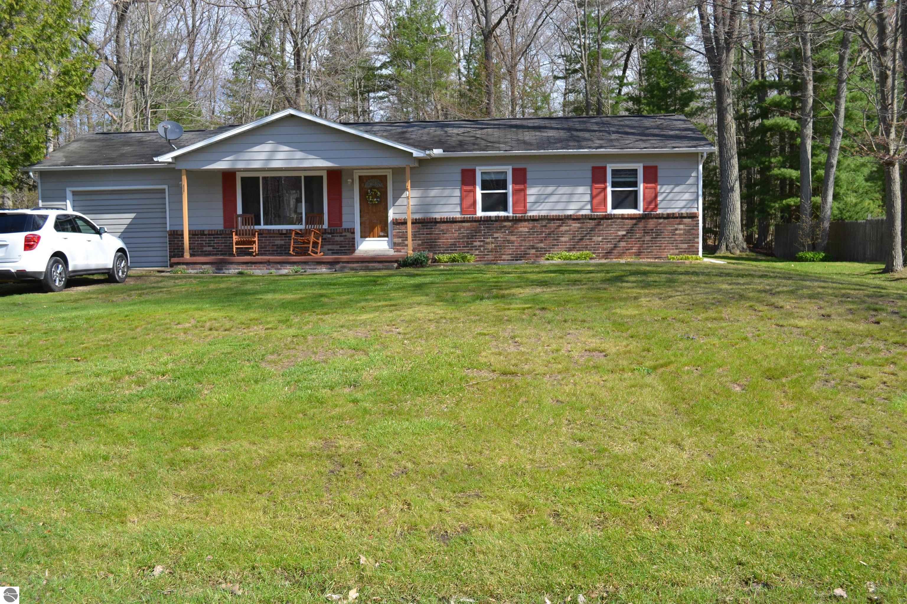 Chippewa Ave, Oscoda, MI 48750