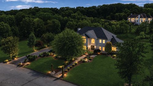 14 Diamond Hill Rd, Marlboro, NJ, 07746-2164 | Card Image