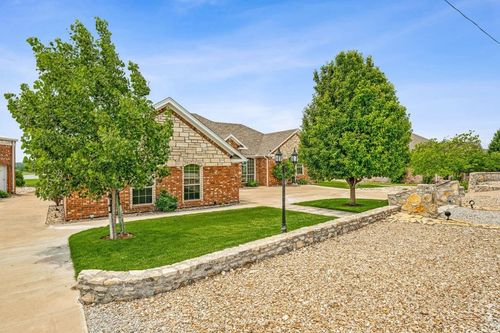 641 Comanche Lake Rd, Comanche, TX, 76442-7150 | Card Image