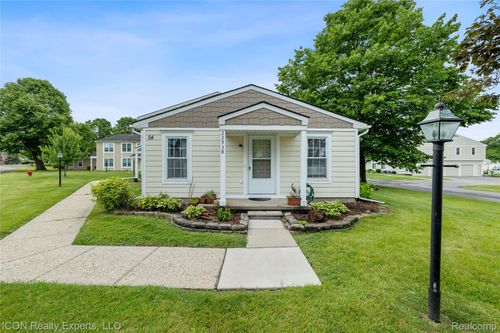 22938 Talford St, Novi, MI, 48375-4537 | Card Image