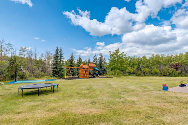 11 Grove Lane, House other with 5 bedrooms, 3 bathrooms and 8 parking in Rocky View County AB | Image 30