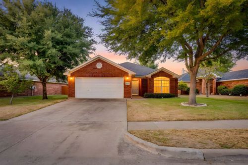 8433 Trinity Vista Trail, Fort Worth, TX, 76053 | Card Image