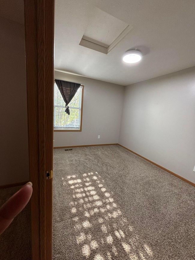 469 Lilyfield Ln, House other with 3 bedrooms, 3 bathrooms and null parking in Galloway OH | Image 30