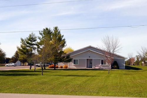 6776 State St, Posen, MI, 49776-9425 | Card Image