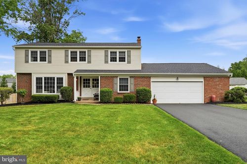 554 Keating Dr, YARDLEY, PA, 19067-3822 | Card Image
