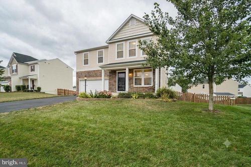 62 Charter Gate Dr, FREDERICKSBURG, VA, 22406-8206 | Card Image