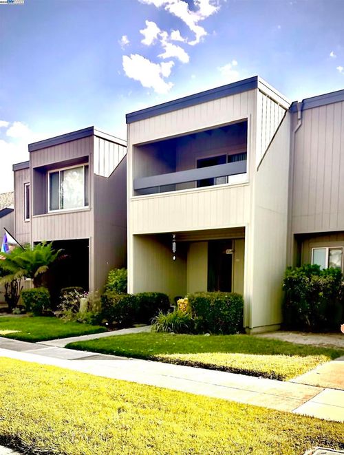 3521 Oleander Ave, Alameda, CA, 94502-7021 | Card Image