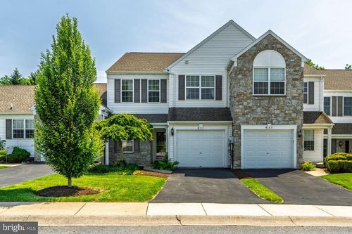 621 Springhouse Ln, HUMMELSTOWN, PA, 17036-7016 | Card Image