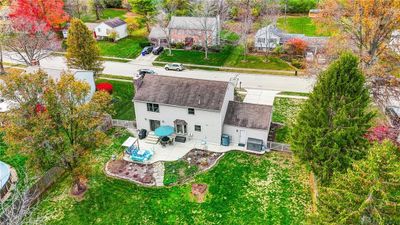 1692 Garry Drive, House other with 4 bedrooms, 3 bathrooms and null parking in Bellbrook OH | Image 2