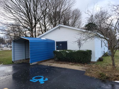 109 N State St, Gobles, MI, 49055-9702 | Card Image